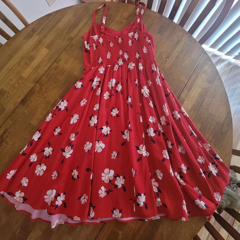 Old Navy Women's Dress - Picture 4 of 6